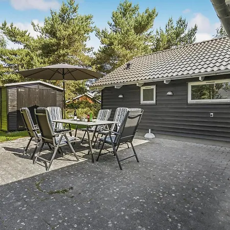 Stunning In Vaeggerlose With Sauna * Bøtø By